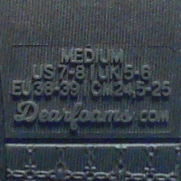 Dearfoam Woman's House Slippers - Picture 2 of 2